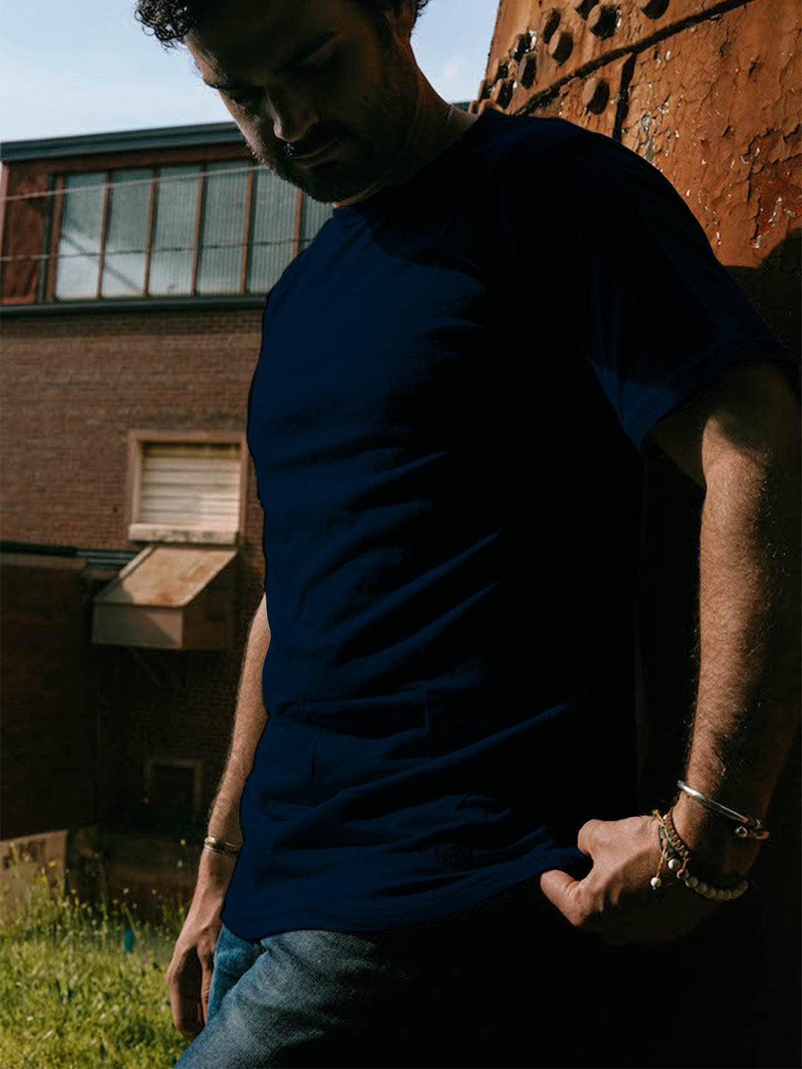Taita Tee in Blue